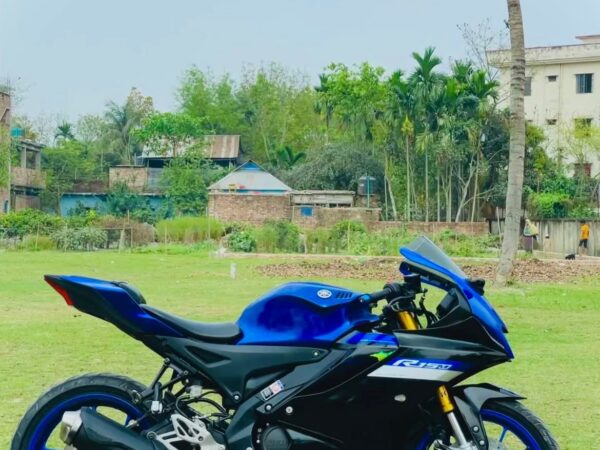 Yamaha R15 V4 Indian Bs6 Motorcycle For Sale at Kishoreganj Sadar in Dhaka.