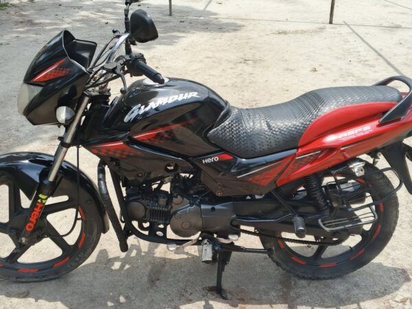 গ্লামার ১২৫ সিসি বাইক বিক্রয় করা হবে, শাপলা, রংপুর।